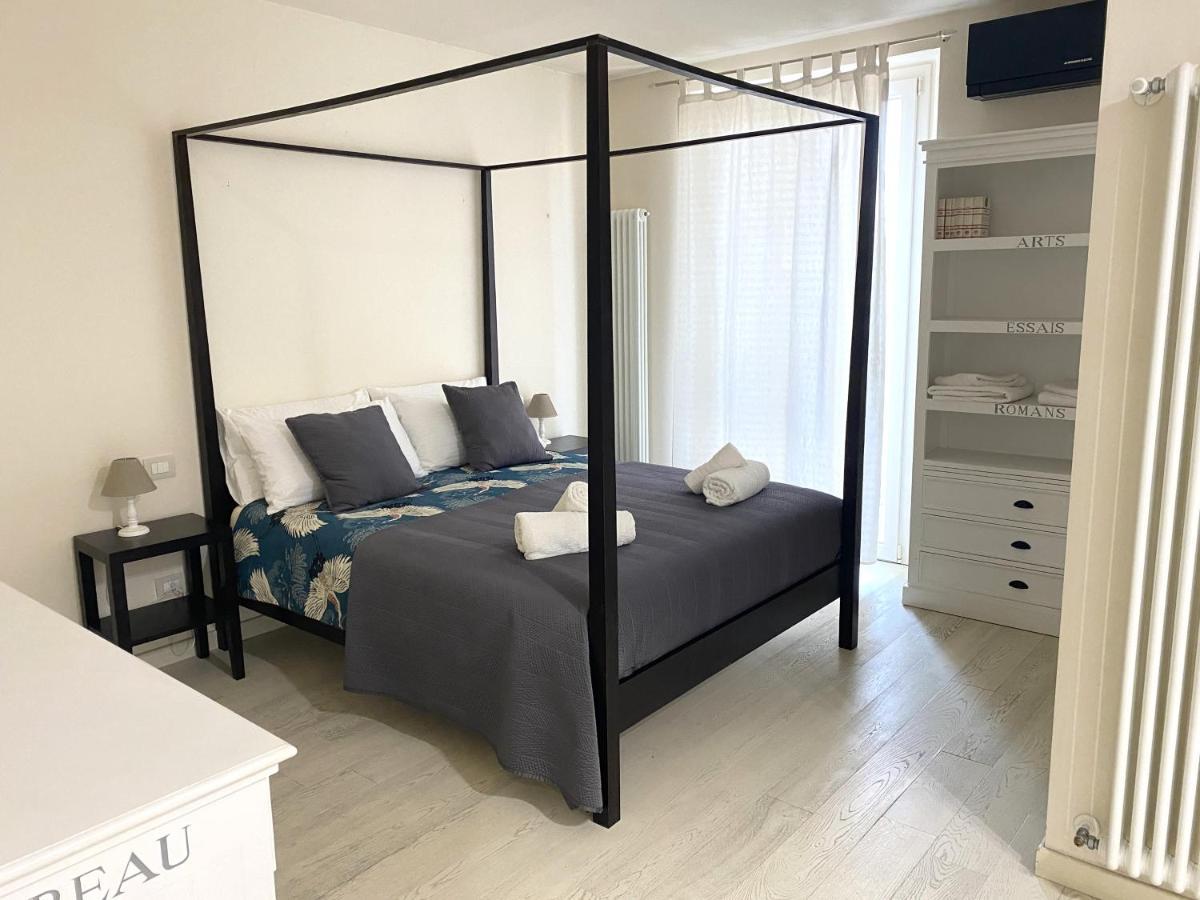 Front Beach Apartments Viareggio Extérieur photo